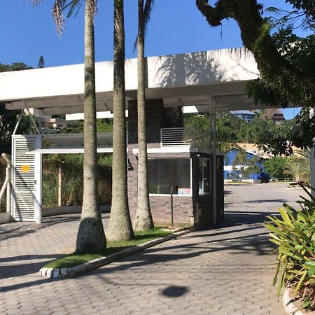Apto Terreo A 100Mts Do Mar Bombinhas Eksteriør billede